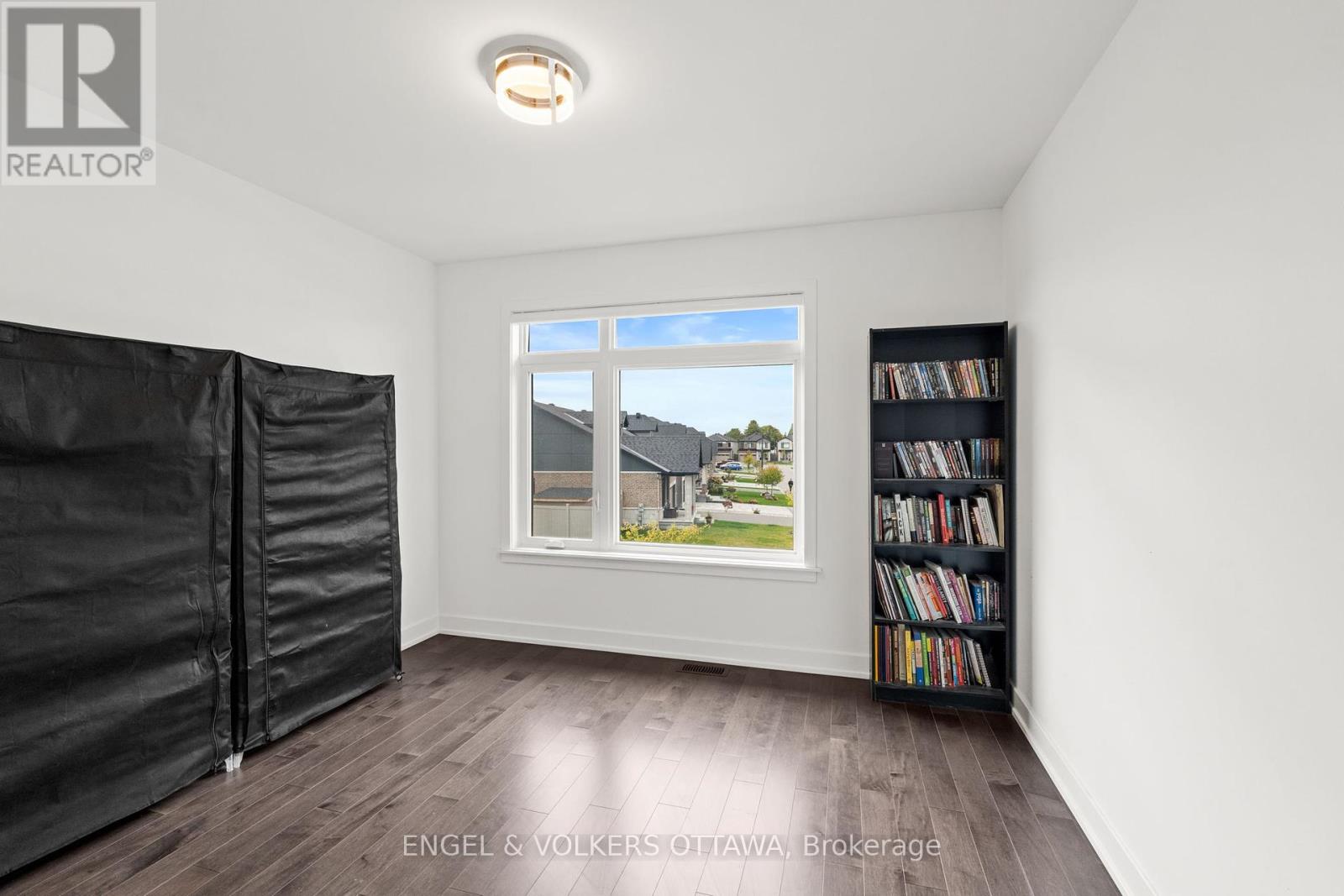 1047 Hydrangea Avenue, Ottawa, Ontario  K4M 0L5 - Photo 26 - X12455160