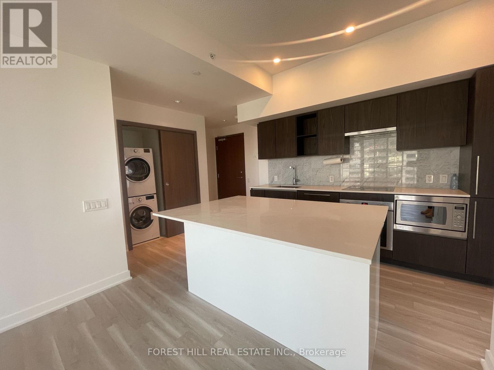 3206 - 17 Bathurst Street, Toronto, Ontario  M5V 0N1 - Photo 8 - C12447099