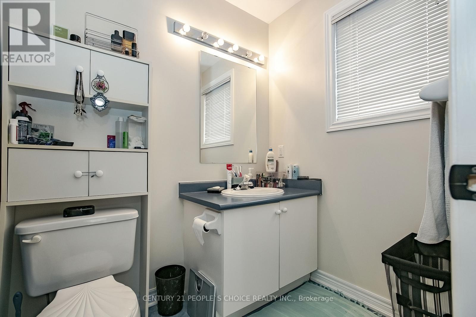 1 Lake Louise Drive, Brampton (Fletcher's Meadow), Ontario  L6X 4W5 - Photo 26 - W12455040
