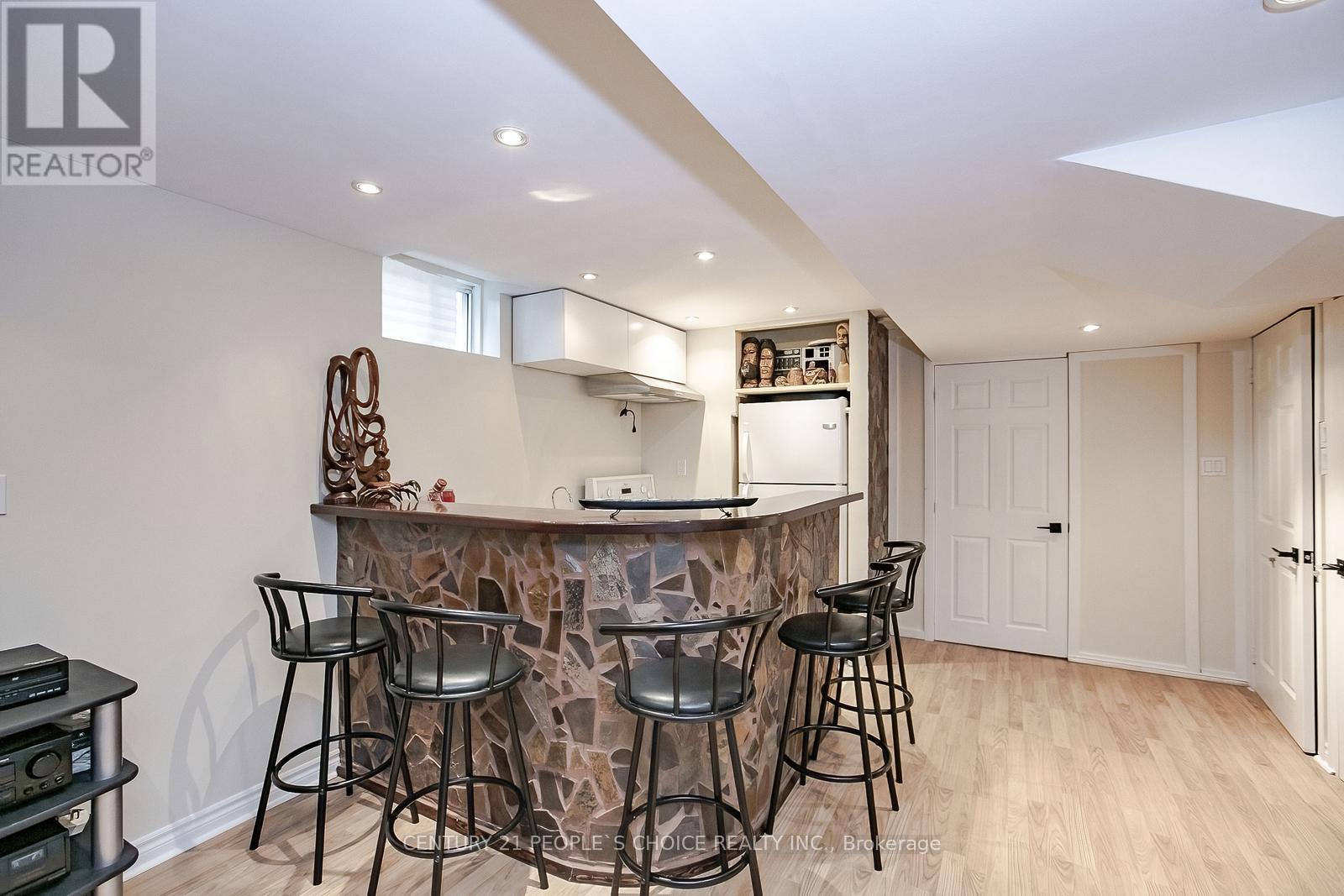 1 Lake Louise Drive, Brampton (Fletcher's Meadow), Ontario  L6X 4W5 - Photo 39 - W12455040