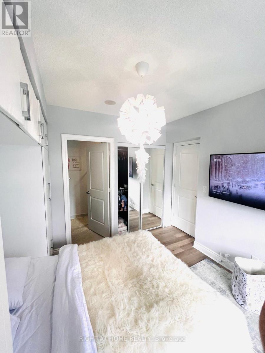 216 - 16 Brookers Lane, Toronto, Ontario  M8V 0A5 - Photo 7 - W12455065