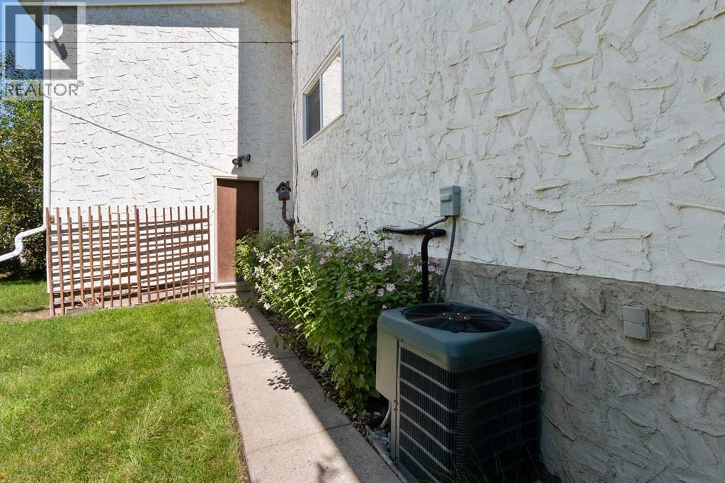 5206 57 Avenue, Olds, Alberta  T4H 1J3 - Photo 37 - A2245978