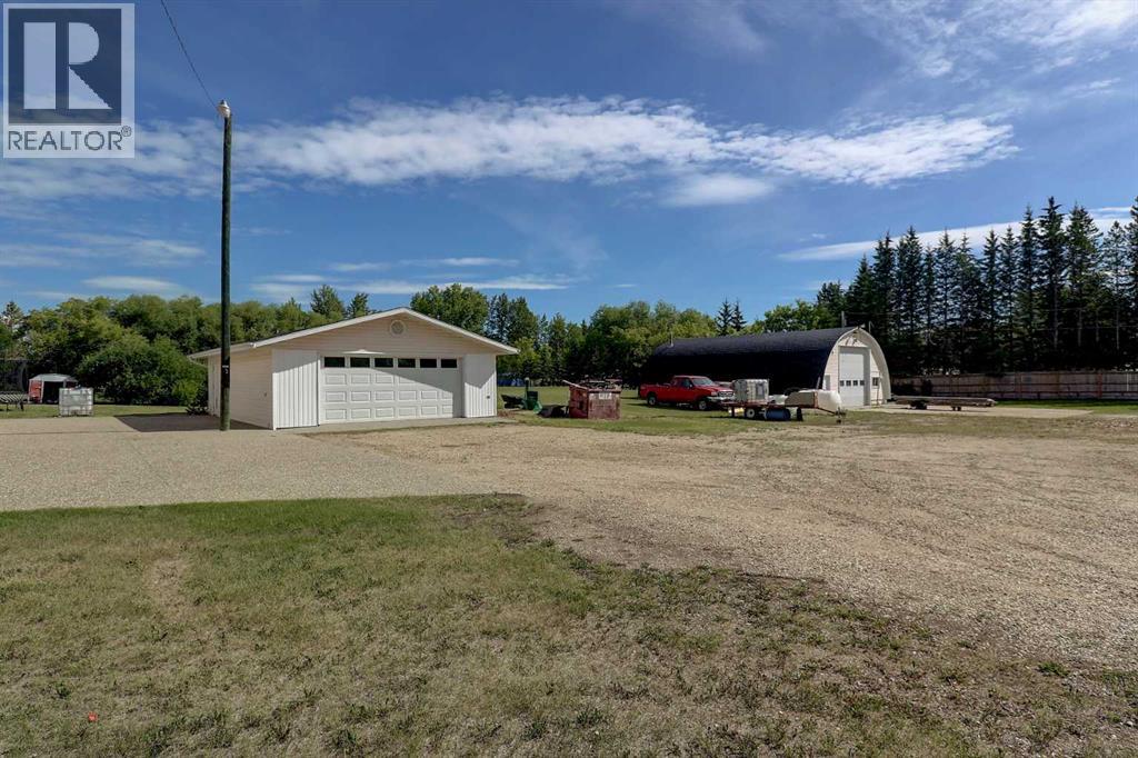 Property at 61, 54049 Township Road 712 image 2