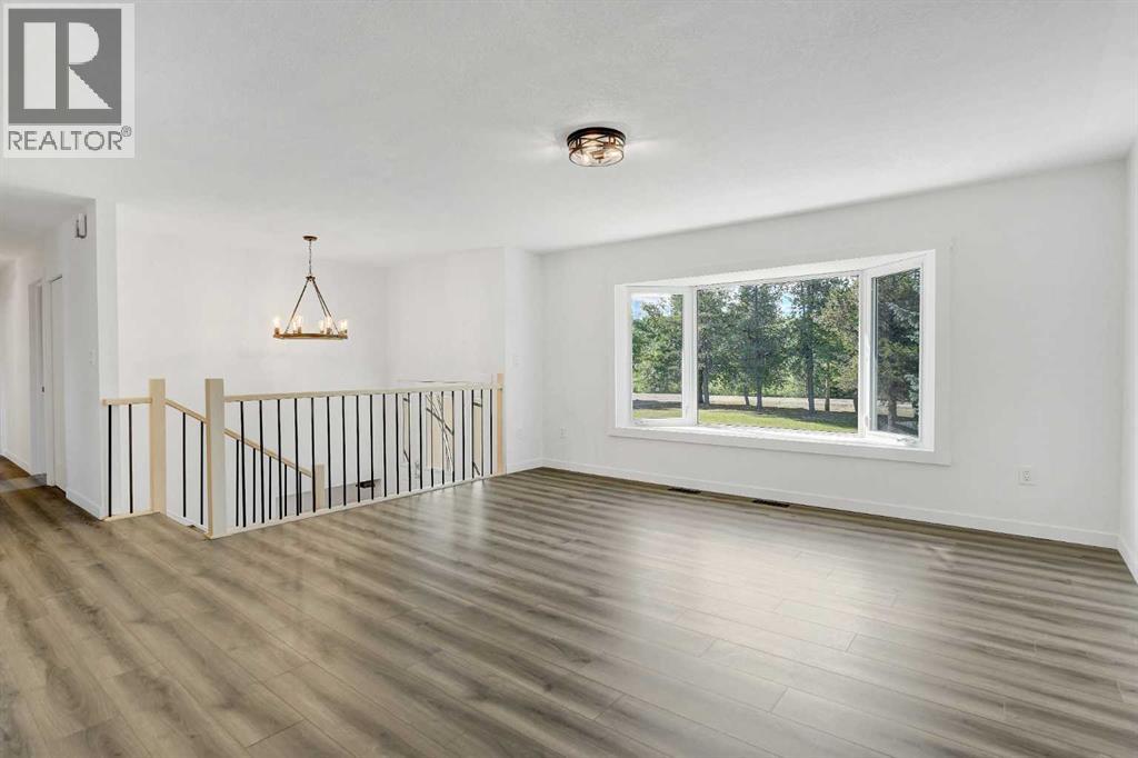 Property at 61, 54049 Township Road 712 image 5