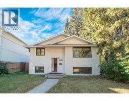5338 43 Avenue Woodlea, Red Deer, Ca