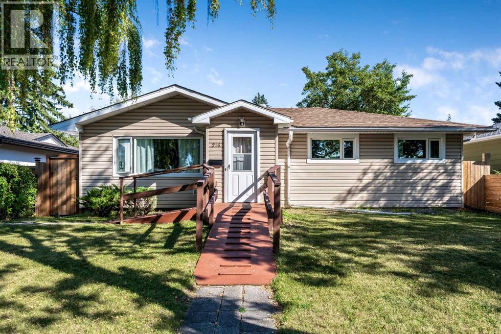 216 Havenhurst Crescent Sw, Calgary, Alberta  T2V 3C6 - Photo 1 - A2257771