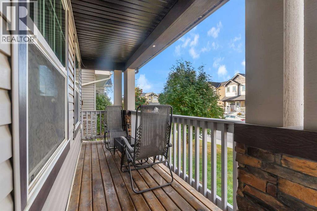 31 Skyview Point Road Ne, Calgary, Alberta  T3N 0g9 - Photo 3 - A2262757