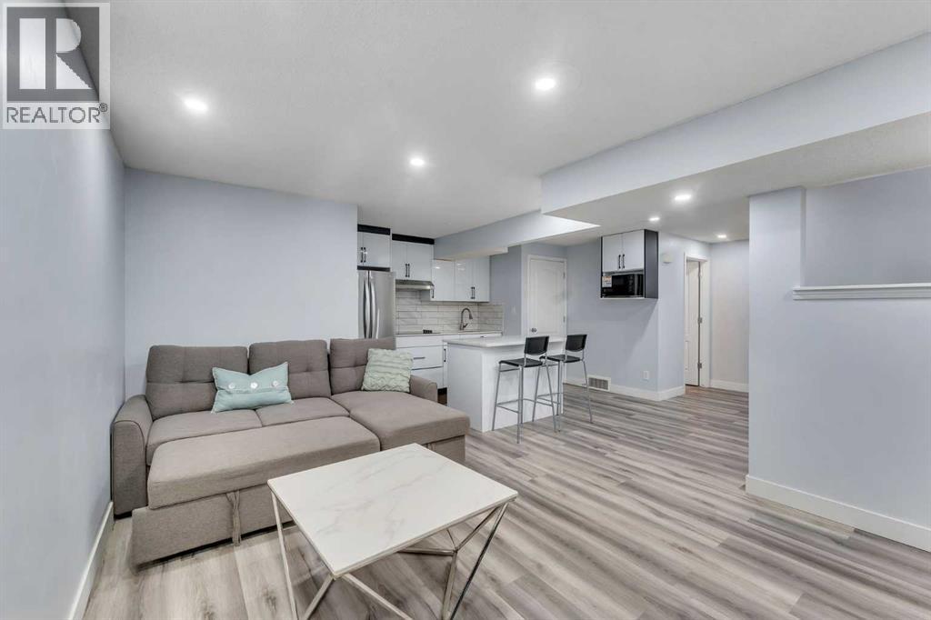 31 Skyview Point Road Ne, Calgary, Alberta  T3N 0g9 - Photo 35 - A2262757