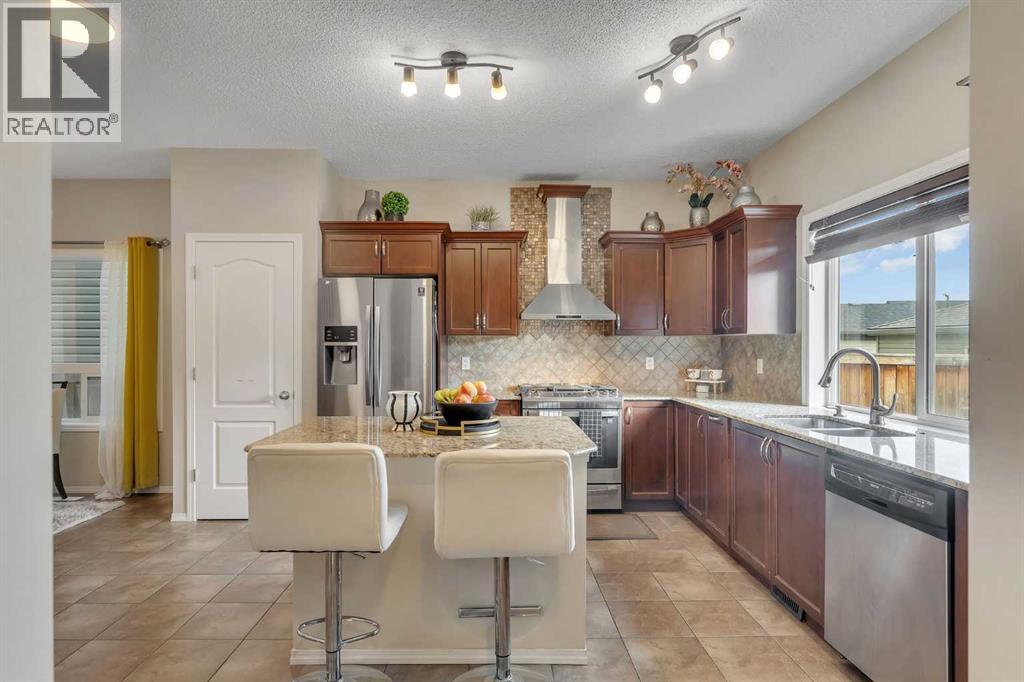 31 Skyview Point Road Ne, Calgary, Alberta  T3N 0g9 - Photo 8 - A2262757
