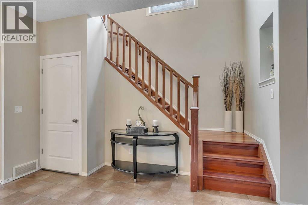 31 Skyview Point Road Ne, Calgary, Alberta  T3N 0g9 - Photo 17 - A2262757