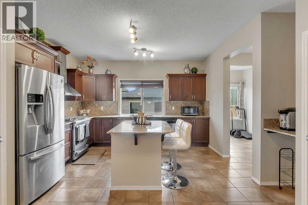 31 Skyview Point Road Ne, Calgary, Alberta  T3N 0g9 - Photo 7 - A2262757
