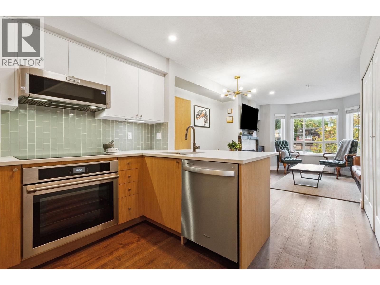 314 2565 W Broadway Street, Vancouver, British Columbia  V6K 2E9 - Photo 9 - R3056929