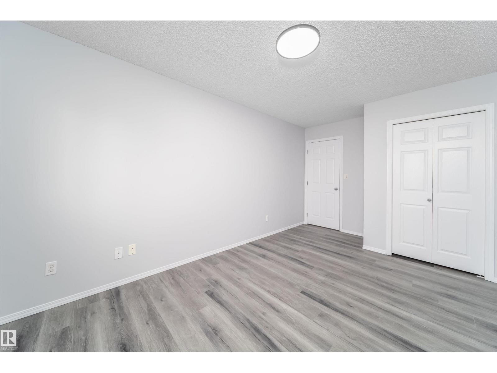 #32 120 Magrath Rd Nw, Edmonton, Alberta  T6R 0C6 - Photo 10 - E4461533
