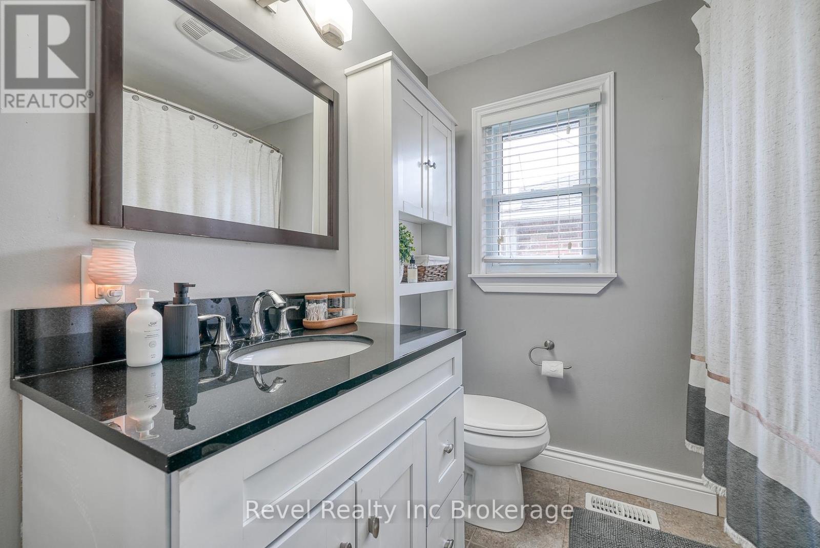 764 Devonshire Avenue, Woodstock, Ontario  N4S 5R5 - Photo 16 - X12455162