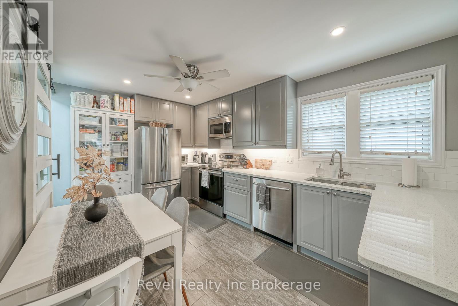 764 Devonshire Avenue, Woodstock, Ontario  N4S 5R5 - Photo 10 - X12455162