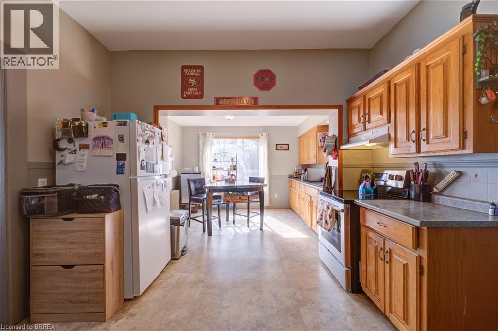 111 Erie Avenue, Brantford, Ontario  N3S 2G3 - Photo 6 - 40777051