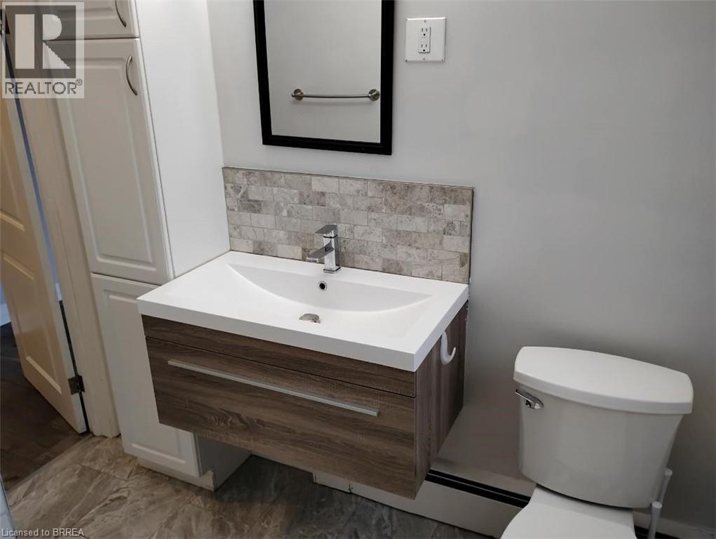 309 Strathearne Avenue, Hamilton, Ontario  L8H 5K8 - Photo 10 - 40776699