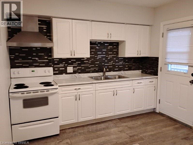 309 Strathearne Avenue, Hamilton, Ontario  L8H 5K8 - Photo 7 - 40776699