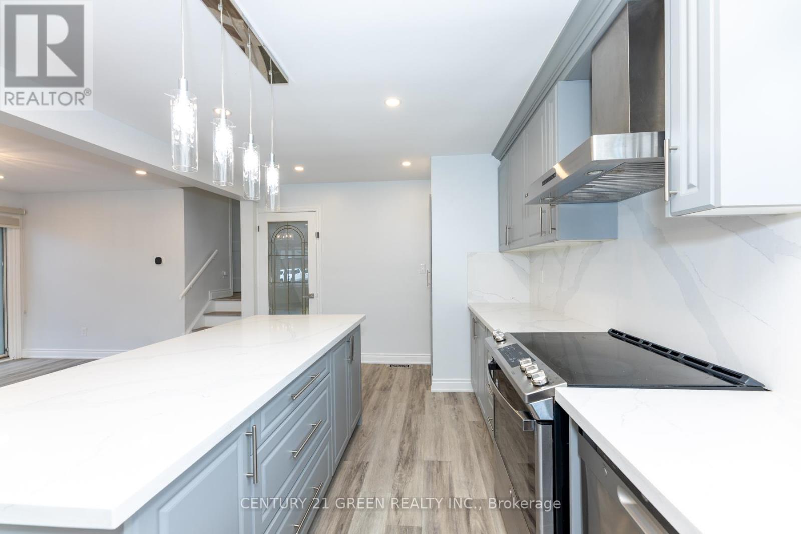 159 Bow Valley Drive, Hamilton, Ontario  L8E 3J9 - Photo 21 - X12455051