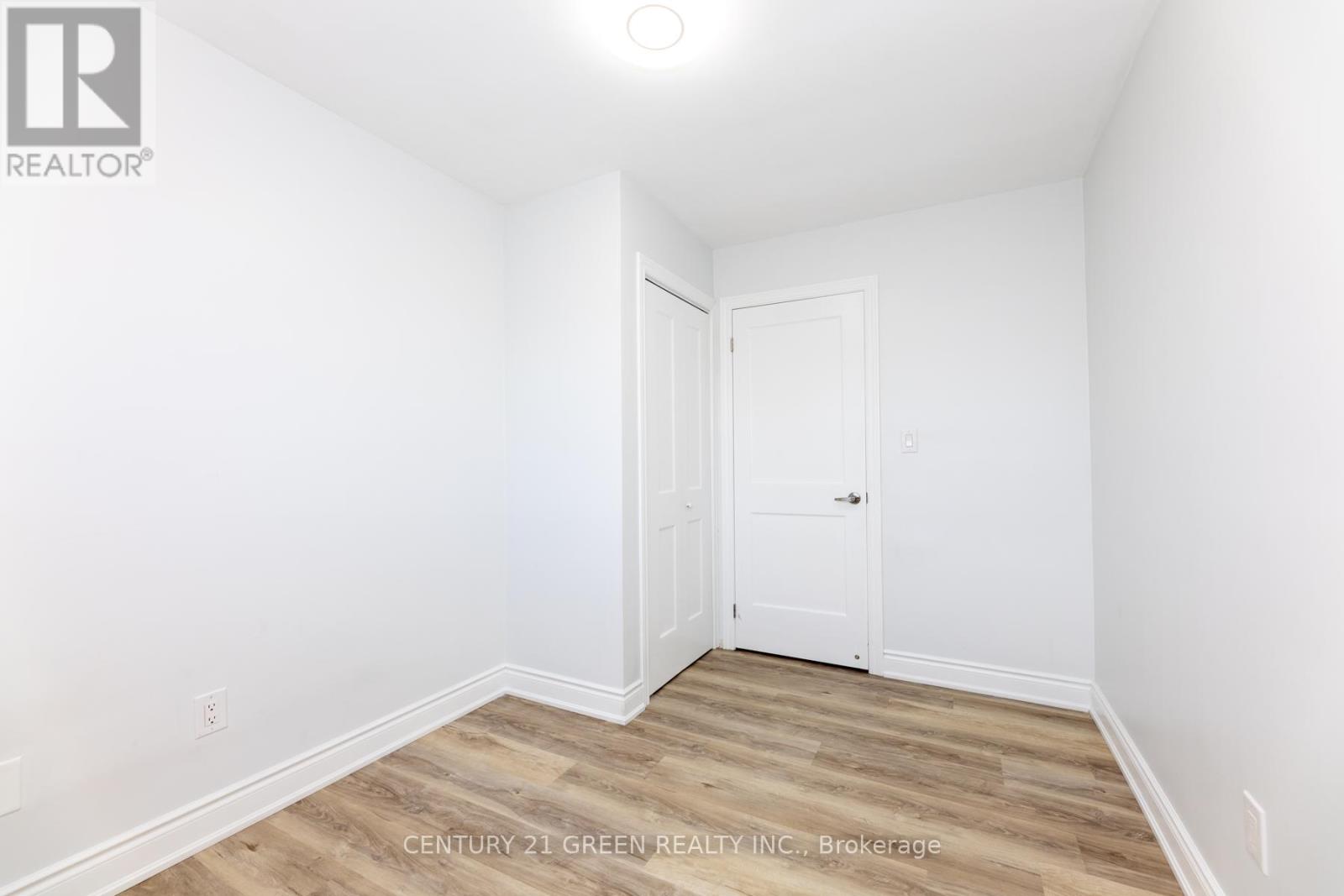 159 Bow Valley Drive, Hamilton, Ontario  L8E 3J9 - Photo 27 - X12455051