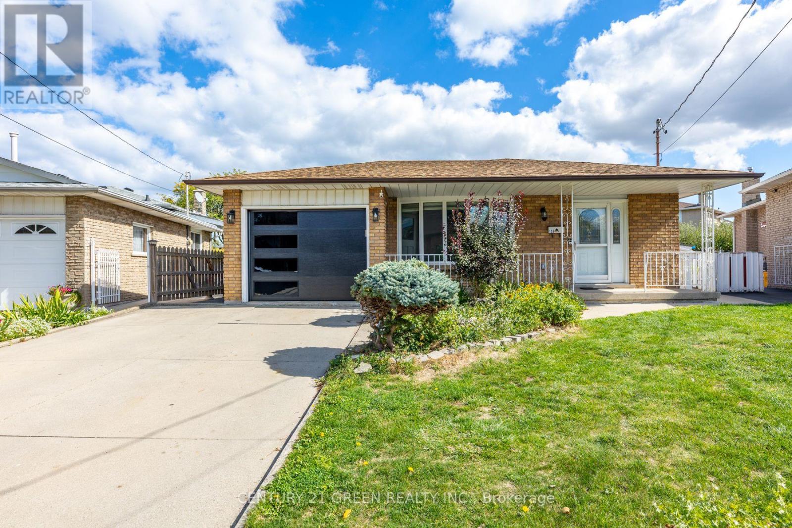159 Bow Valley Drive, Hamilton, Ontario  L8E 3J9 - Photo 41 - X12455051