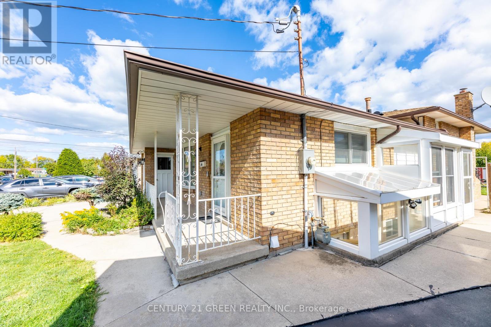 159 Bow Valley Drive, Hamilton, Ontario  L8E 3J9 - Photo 43 - X12455051
