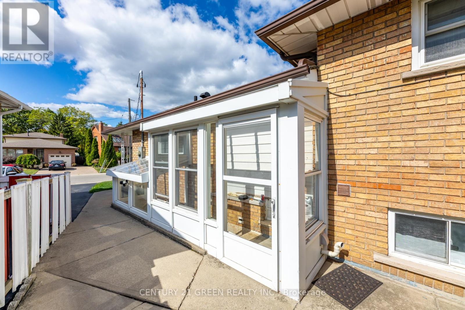 159 Bow Valley Drive, Hamilton, Ontario  L8E 3J9 - Photo 50 - X12455051