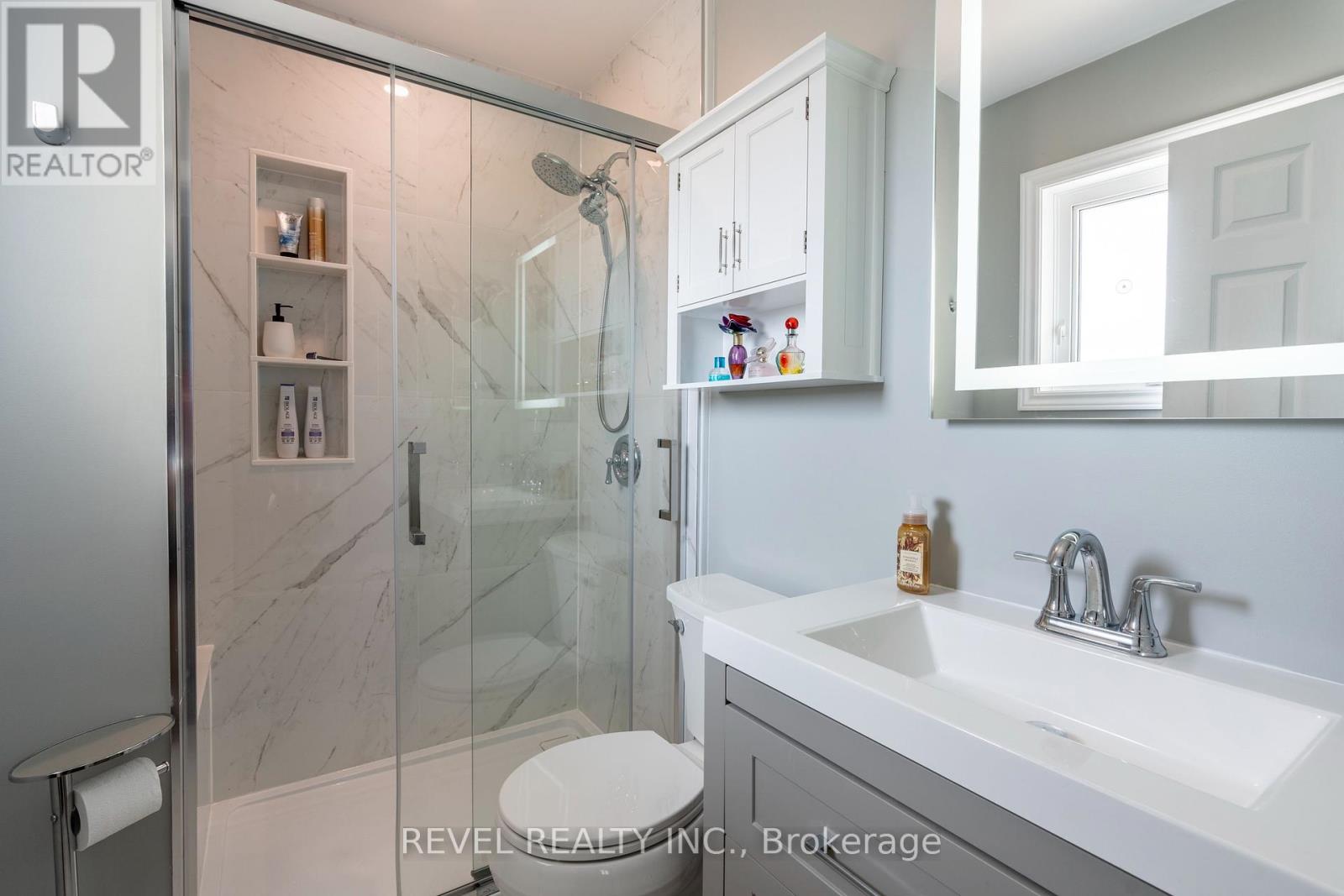 29 Armstrong Crescent, Grey Highlands, Ontario  N0C 1H0 - Photo 17 - X12455059