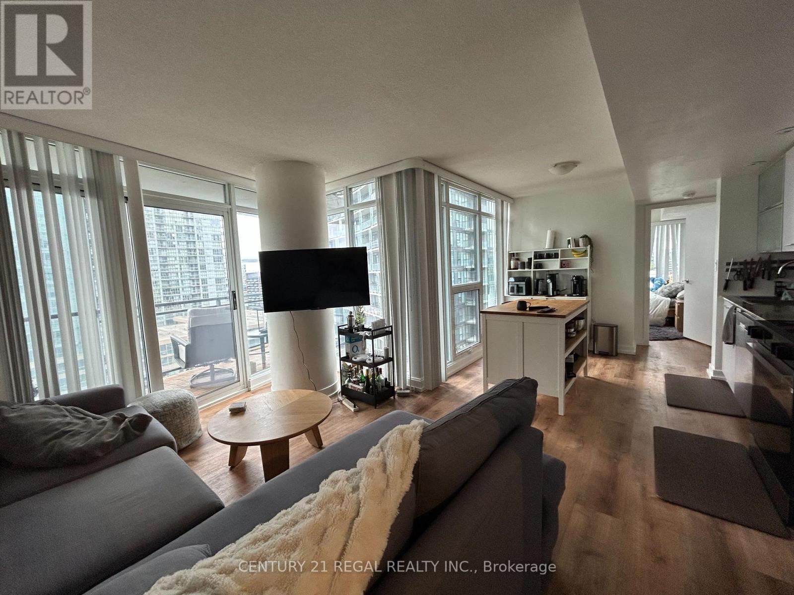 1709 - 8 Telegram Mews, Toronto, Ontario  M5V 3Z5 - Photo 2 - C12443905