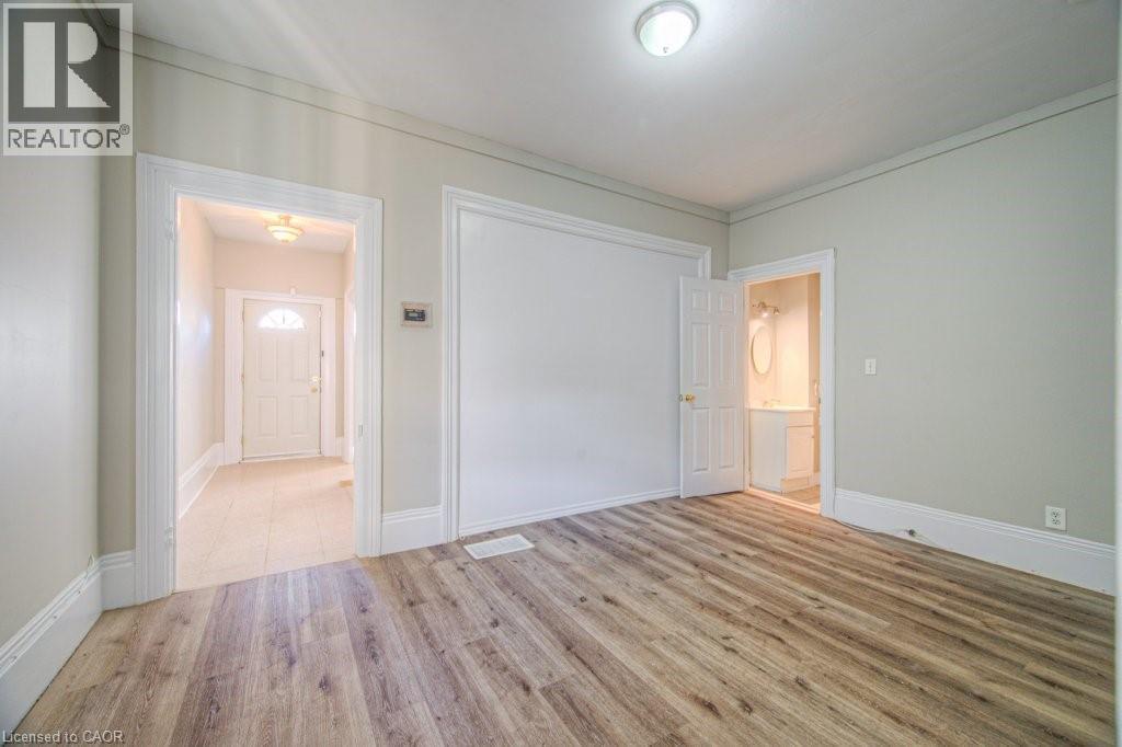 149 Murray Street, Brantford, Ontario  N3S 5P9 - Photo 14 - 40778038