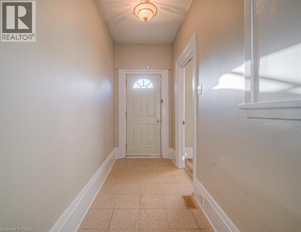 149 Murray Street, Brantford, Ontario  N3S 5P9 - Photo 18 - 40778038