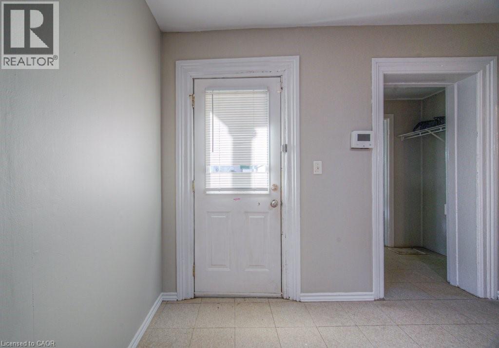 149 Murray Street, Brantford, Ontario  N3S 5P9 - Photo 6 - 40778038