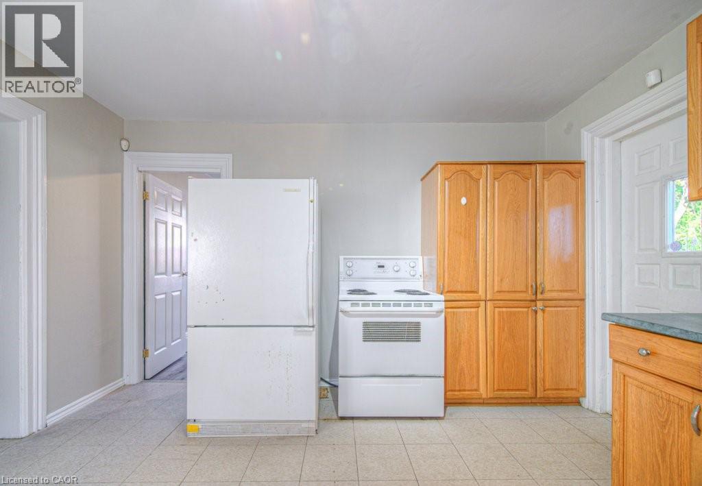 149 Murray Street, Brantford, Ontario  N3S 5P9 - Photo 9 - 40778038