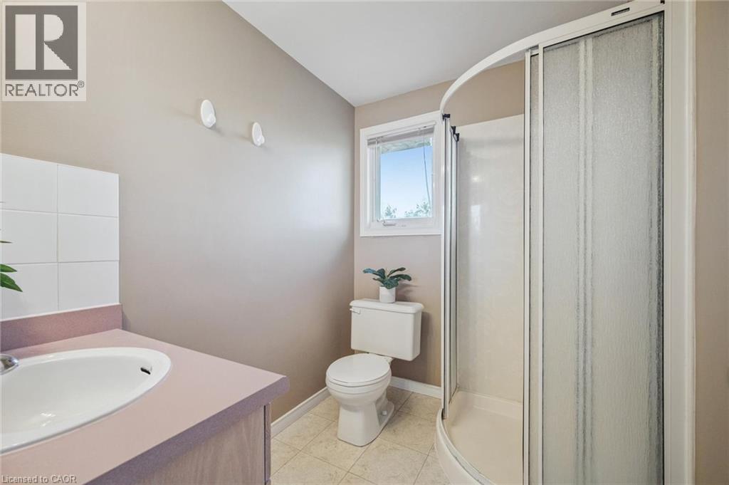 690 Coldstream Drive, Waterloo, Ontario  N2V 2J1 - Photo 17 - 40777873