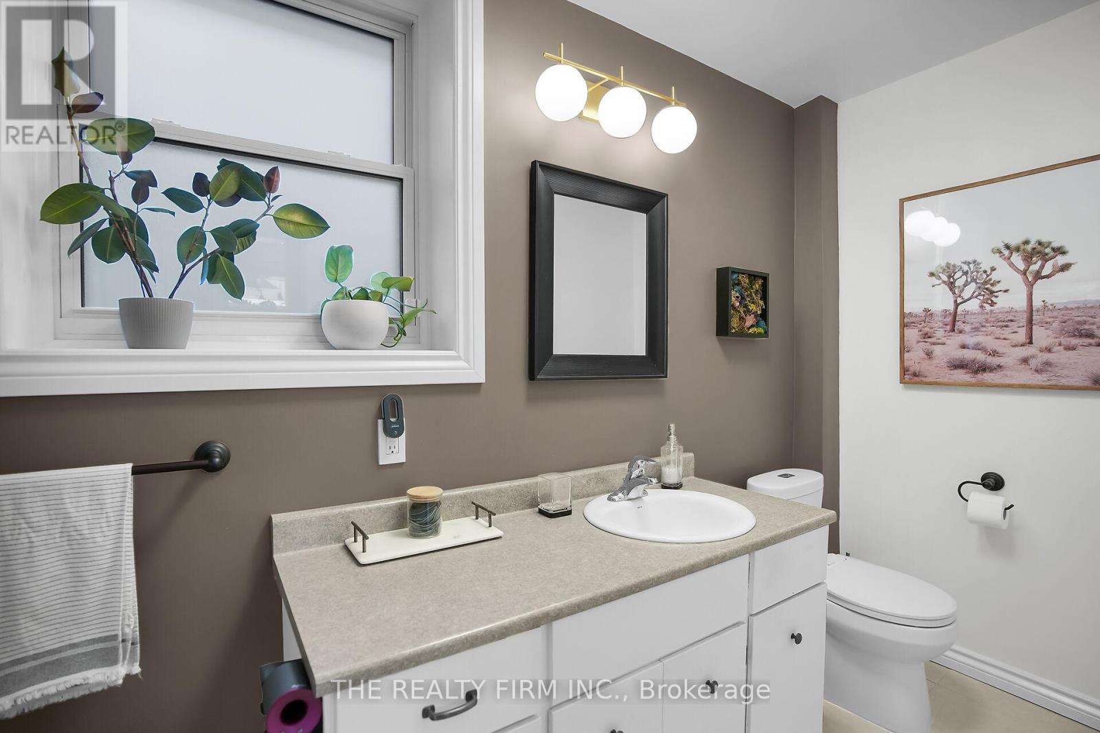 317 Simcoe Street, London East, Ontario  N6B 1J4 - Photo 21 - X12453869