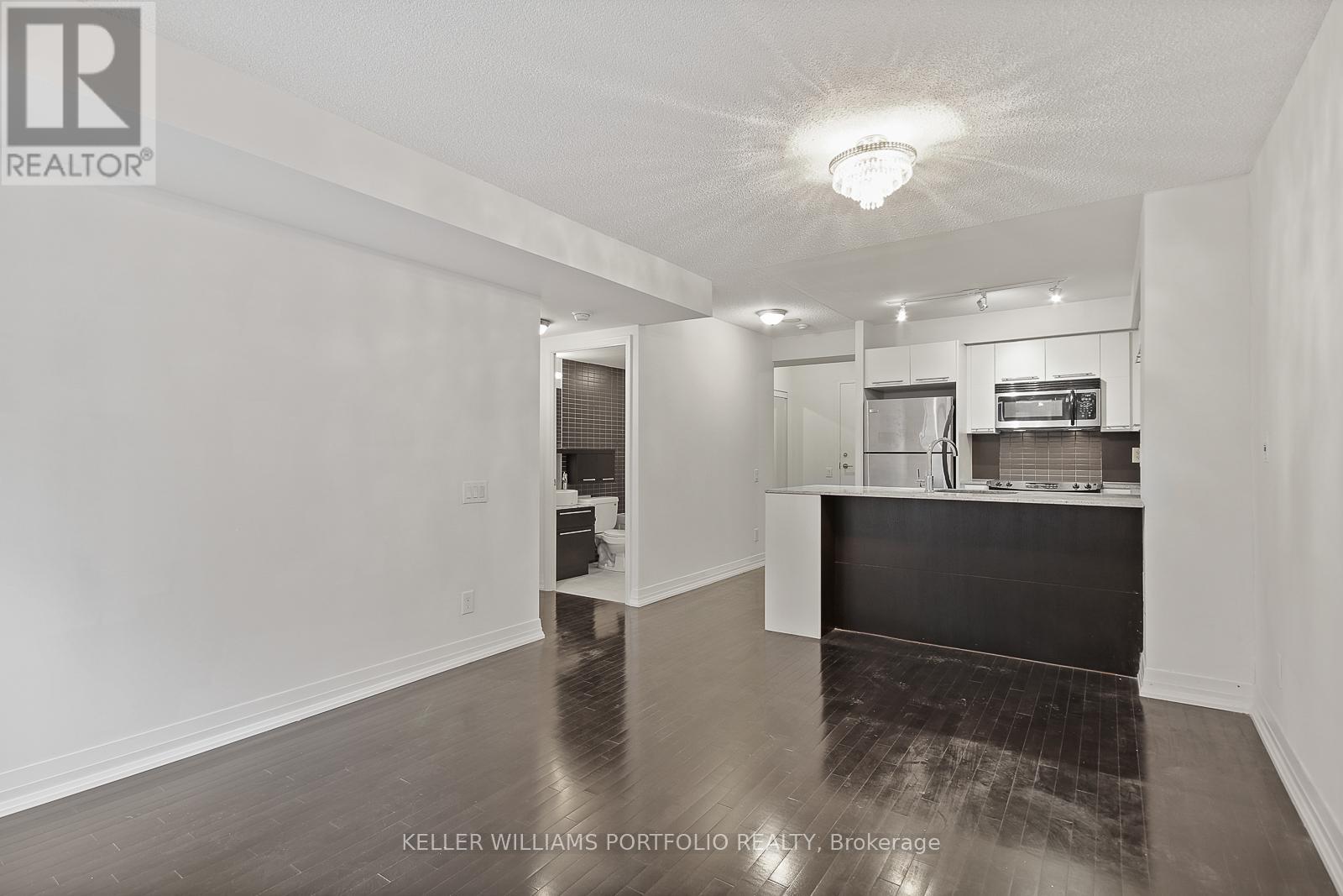 327 - 25 Carlton Street, Toronto, Ontario  M5B 1L4 - Photo 16 - C12455116