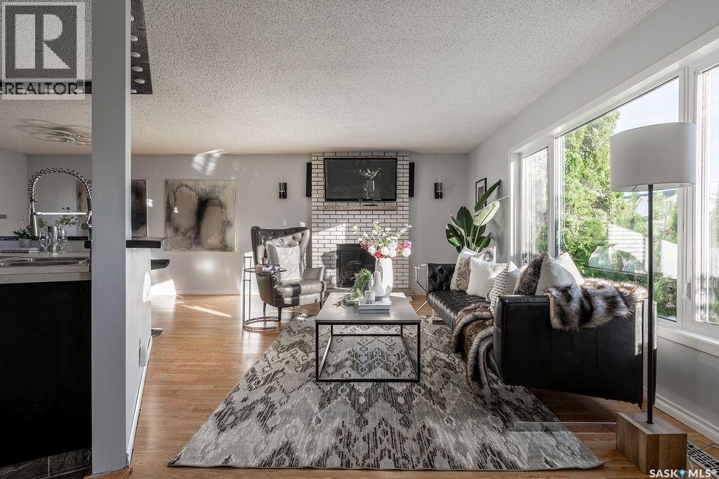 243 Roborecki Crescent, Saskatoon, Saskatchewan  S7K 5L1 - Photo 4 - SK018770