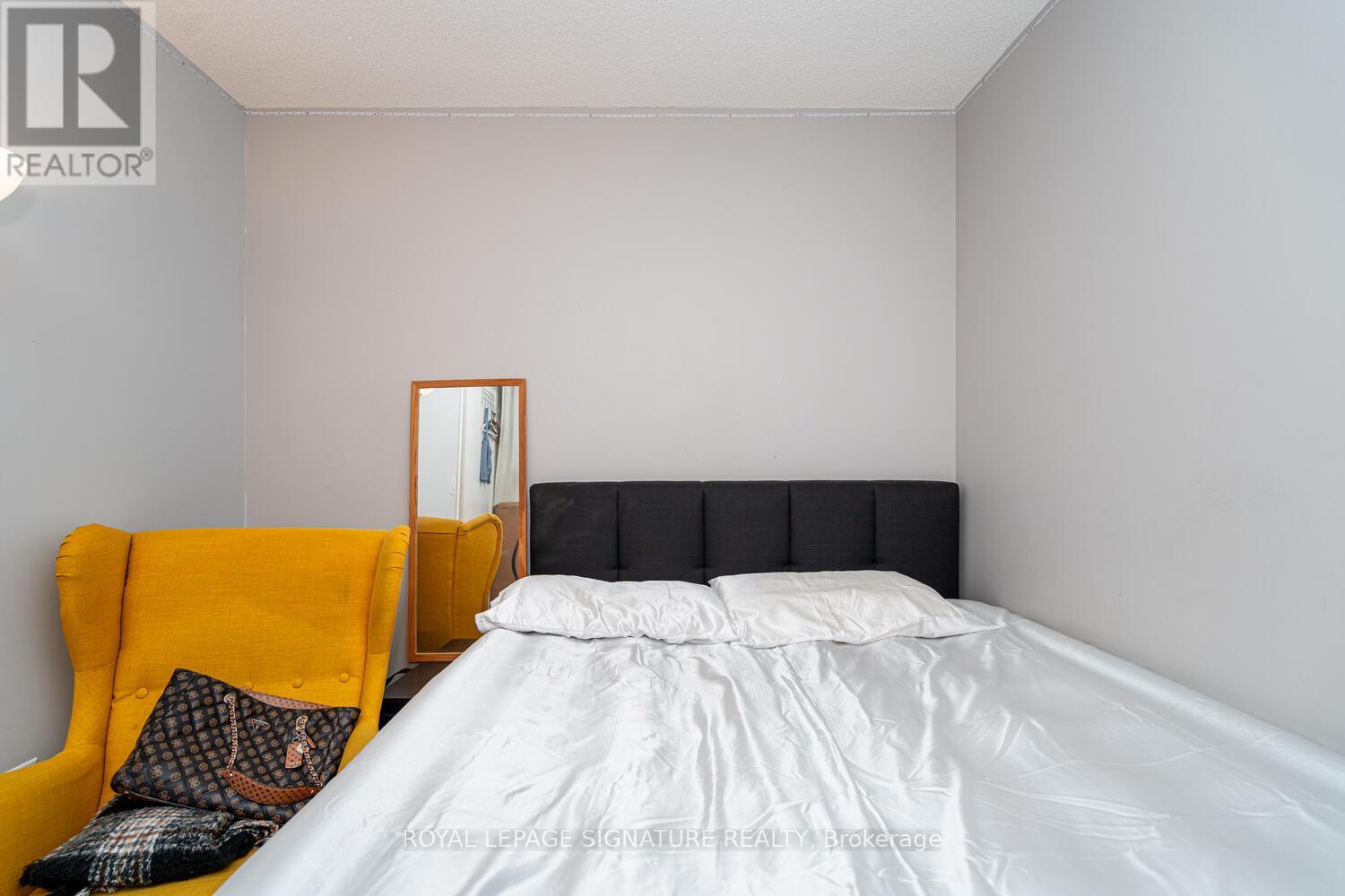 610 - 151 Dan Leckie Way, Toronto (Waterfront Communities), Ontario  M5V 4B2 - Photo 25 - C12455136