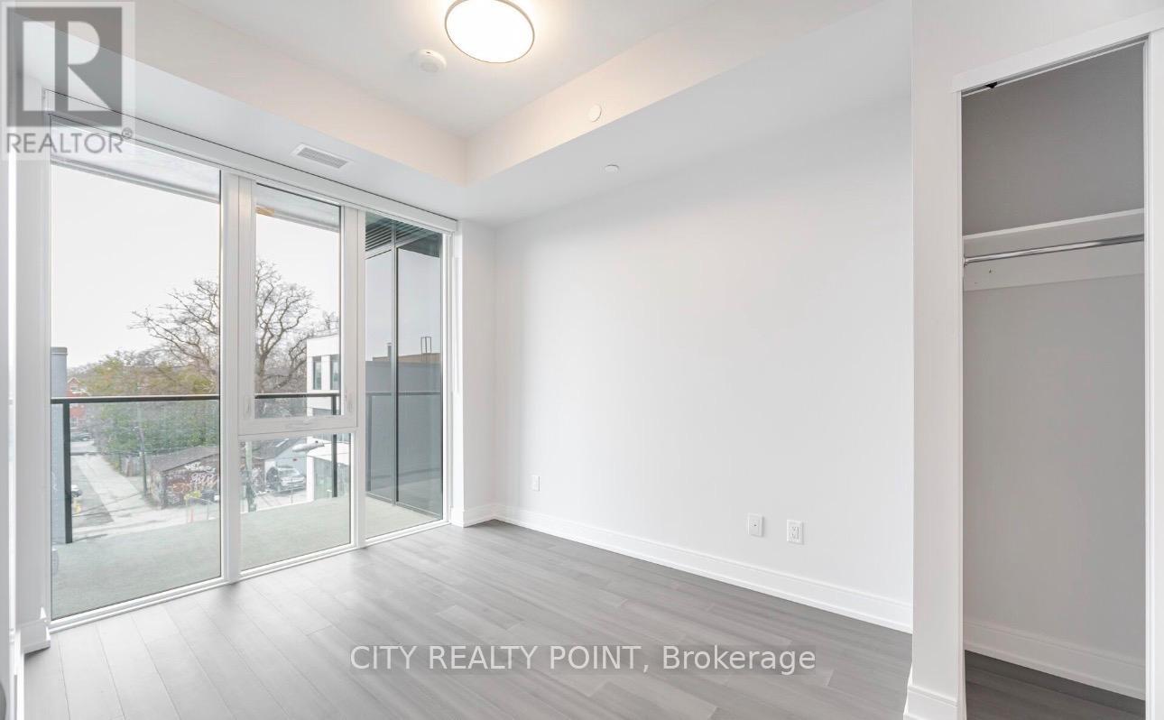 214 - 664 Spadina Avenue, Toronto, Ontario  M5S 2H7 - Photo 3 - C12455145