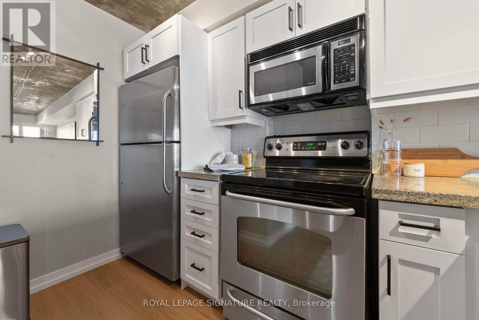 610 - 1005 King Street W, Toronto, Ontario  M6K 3M8 - Photo 8 - C12455176