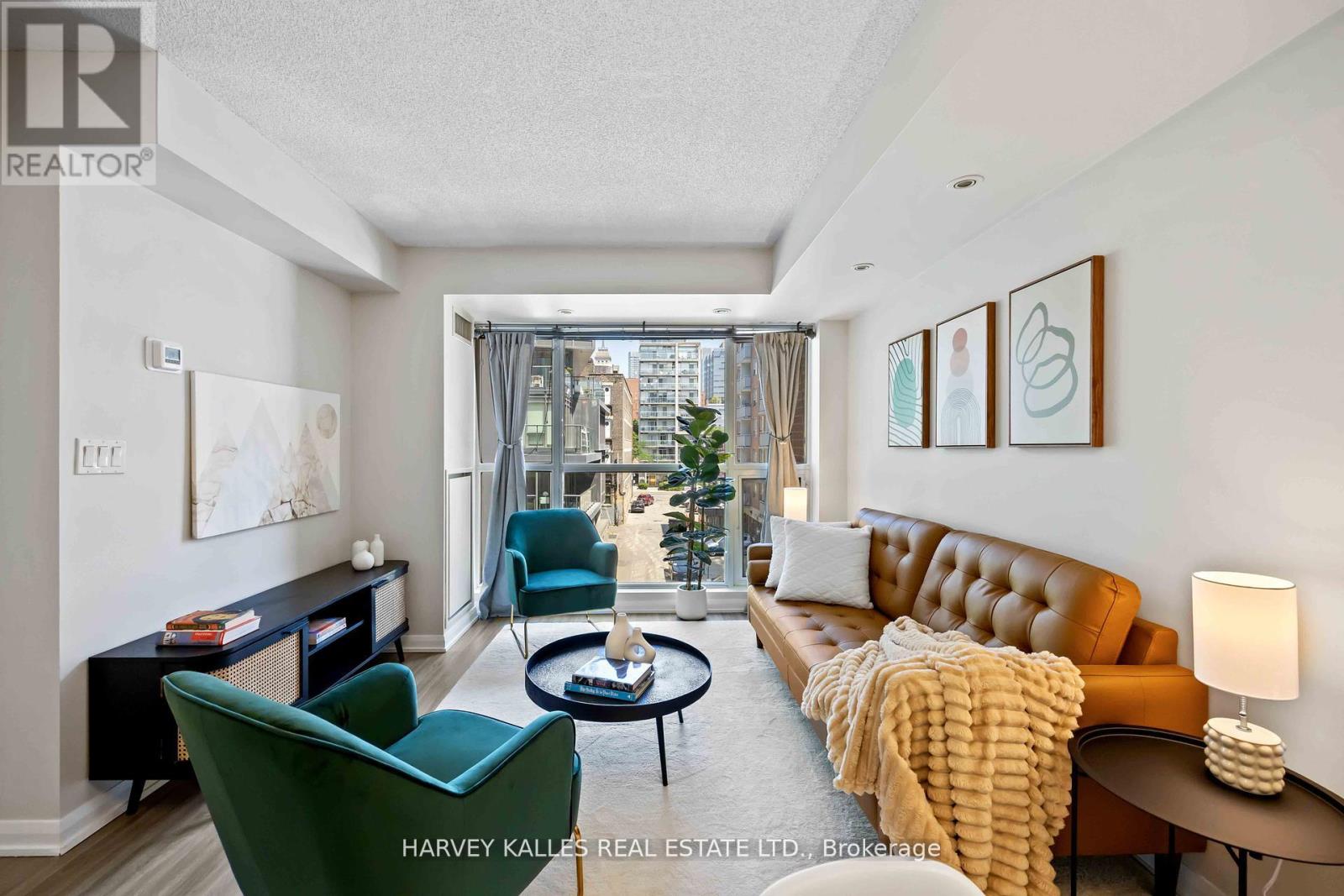 416 - 18 Beverley Street, Toronto (Kensington-Chinatown), Ontario  M5T 3L2 - Photo 1 - C12455188