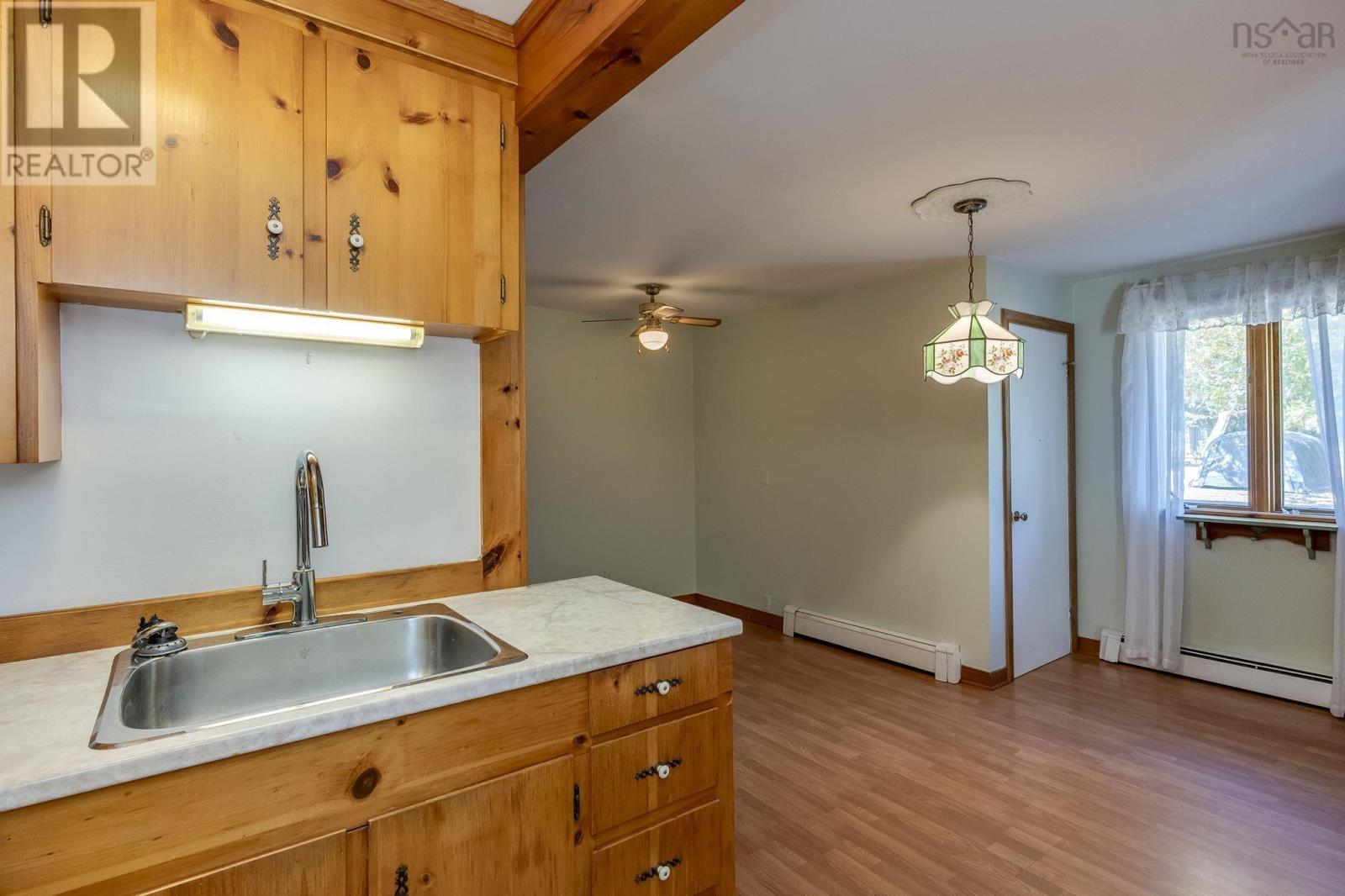 8 Redden Avenue, Kentville, Nova Scotia  B4N 1A2 - Photo 30 - 202525469