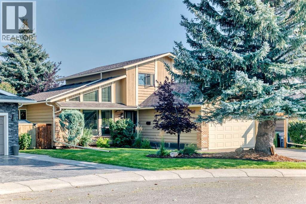 28 Woodfield Court Sw, Calgary, Alberta  T2W 3W5 - Photo 2 - A2260211