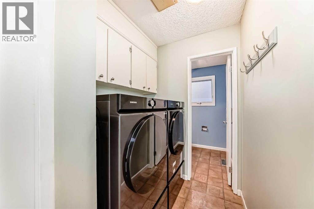 28 Woodfield Court Sw, Calgary, Alberta  T2W 3W5 - Photo 20 - A2260211