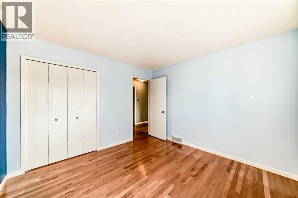 28 Woodfield Court Sw, Calgary, Alberta  T2W 3W5 - Photo 28 - A2260211