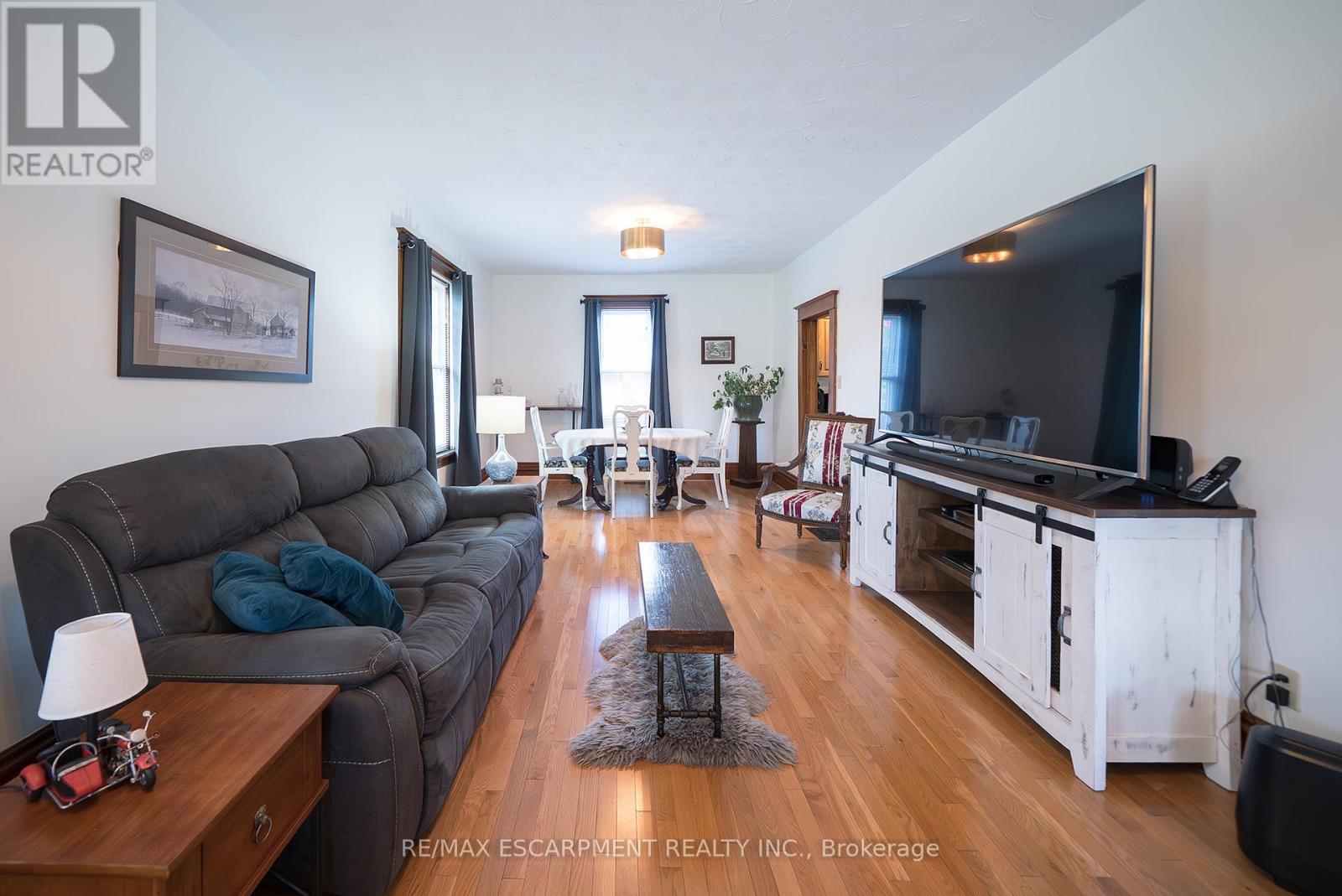 57 Stover Street N, Norwich, Ontario  N0J 1P0 - Photo 13 - X12453452