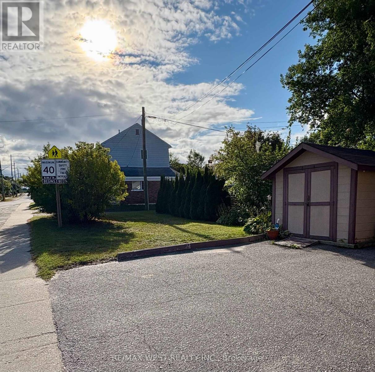 596 O'brien Street, North Bay, Ontario  P1B 5W4 - Photo 11 - X12454331