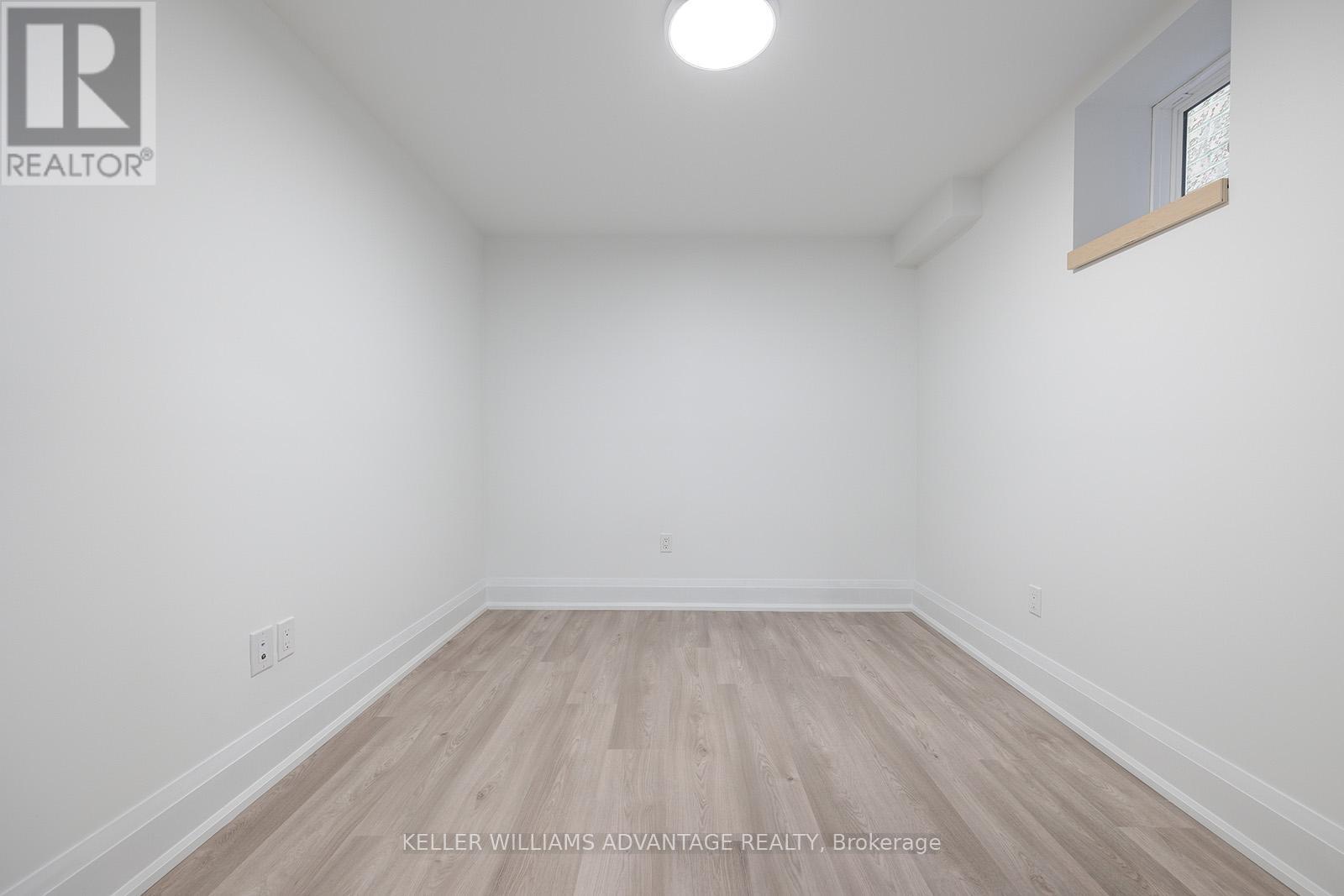Lower - 40 Sarah Ashbridge Avenue, Toronto, Ontario  M4L 3Y9 - Photo 13 - E12455178