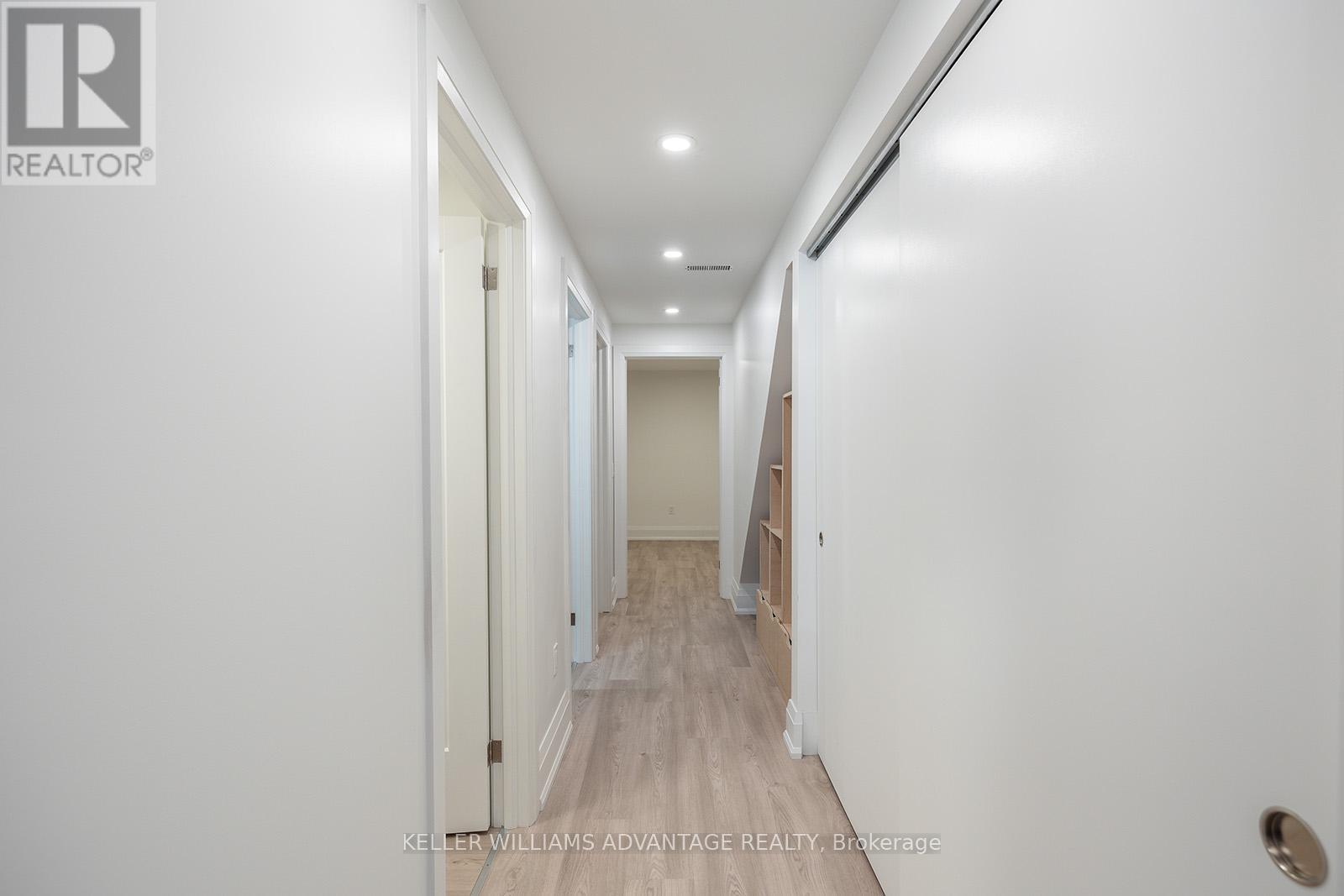 Lower - 40 Sarah Ashbridge Avenue, Toronto, Ontario  M4L 3Y9 - Photo 16 - E12455178