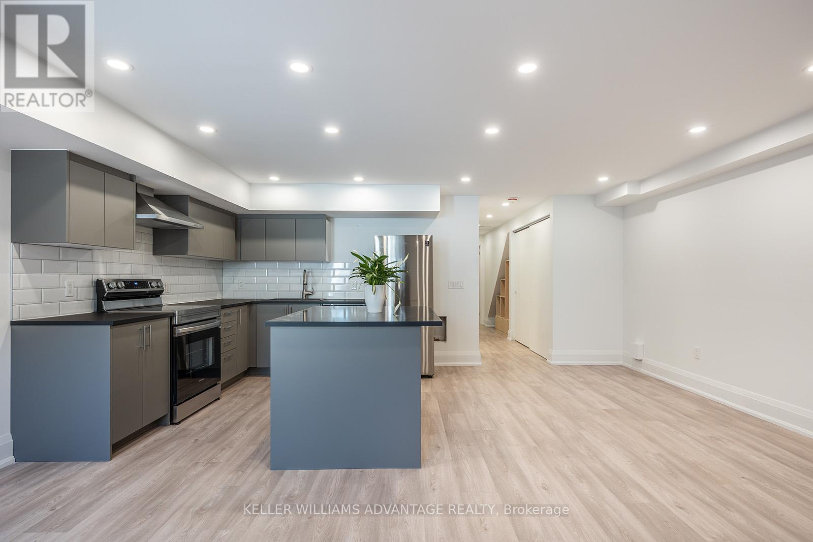 Lower - 40 Sarah Ashbridge Avenue, Toronto, Ontario  M4L 3Y9 - Photo 9 - E12455178
